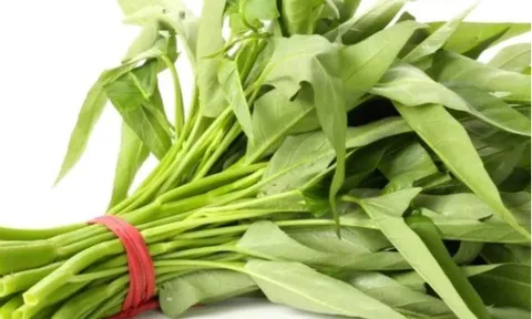 3 loại rau dễ "ngậm thuốc trừ sâu" nhất chợ, nhất là cái số 1